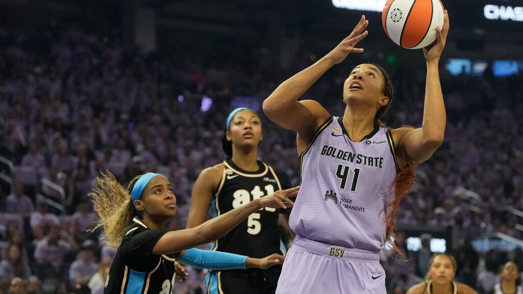 Angered over a.m. WNBA Finals tip-off, Chicago bar owner opens early to fans anyway, to "cause a ruckus" — East Cobb Business news